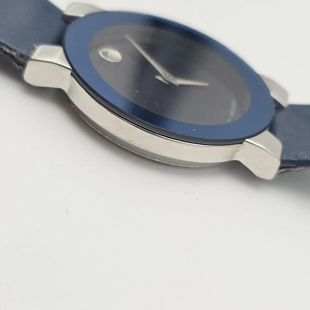 MOVADO Museum Ladies Watch Swiss Movement Blue Dial Navy Blue‎ Bezel New Battery